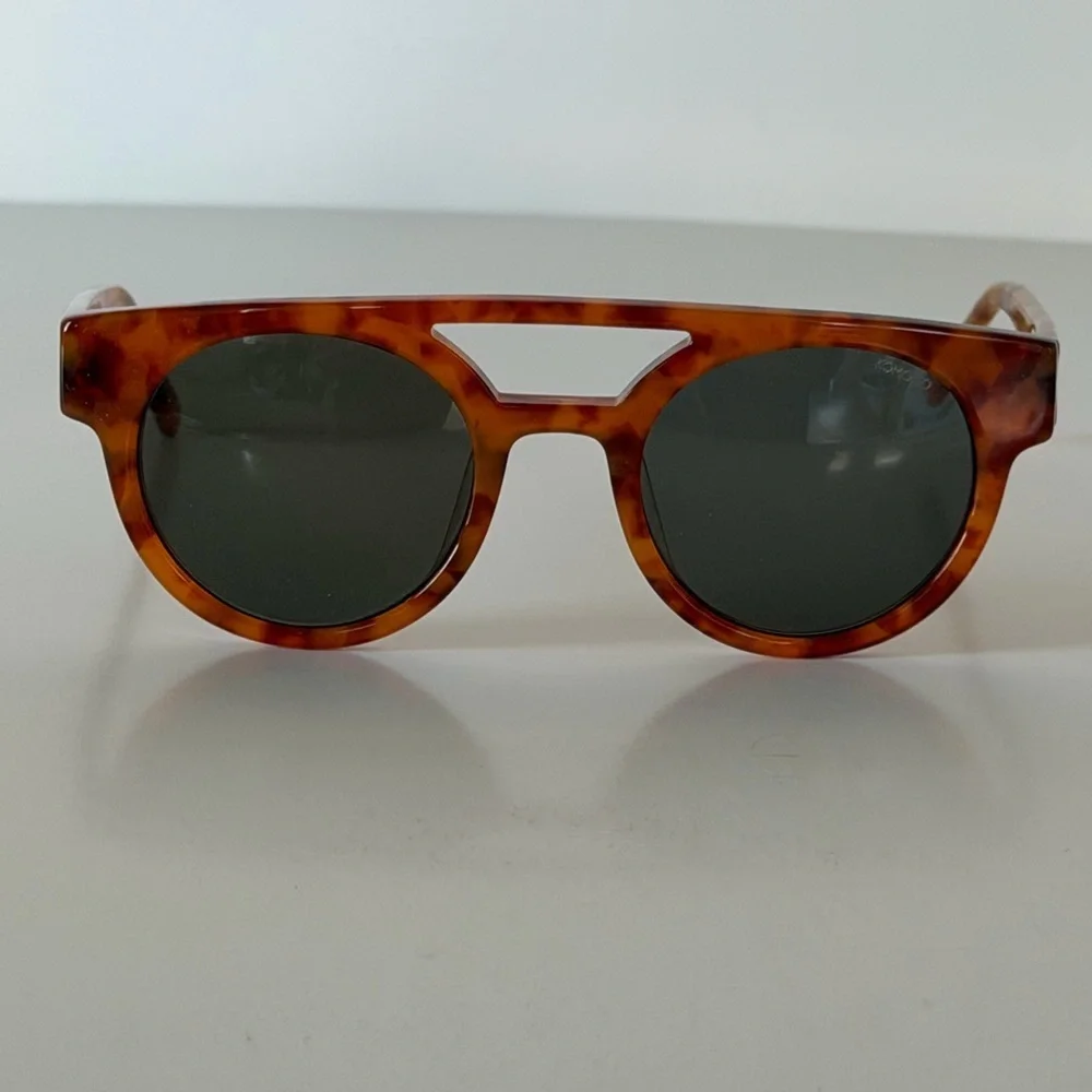 KOMONO Tortoiseshell Sunglasses NEW NWT brown tan Dreyfuss Caramel Demi